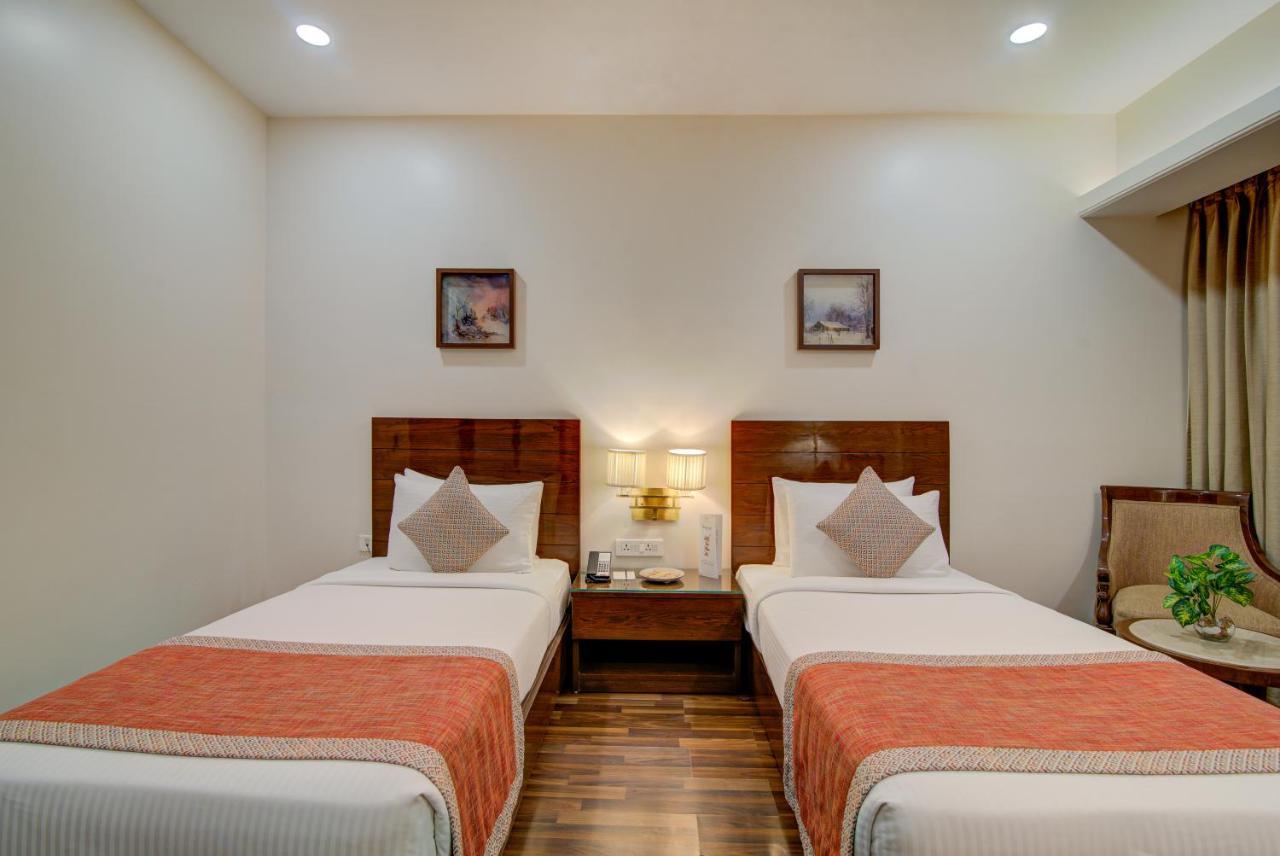 Hotel Home In By Amrik Sukhdev Sonipat Εξωτερικό φωτογραφία