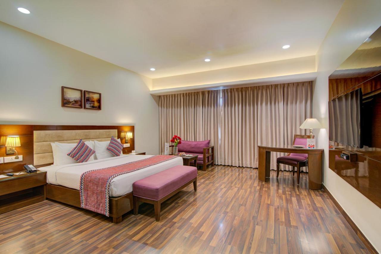 Hotel Home In By Amrik Sukhdev Sonipat Εξωτερικό φωτογραφία