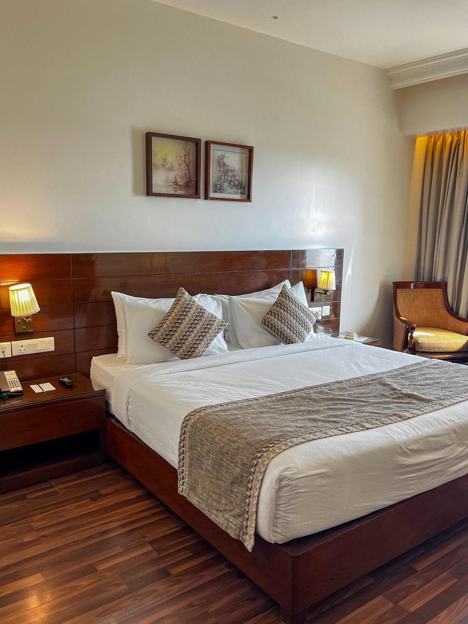 Hotel Home In By Amrik Sukhdev Sonipat Εξωτερικό φωτογραφία