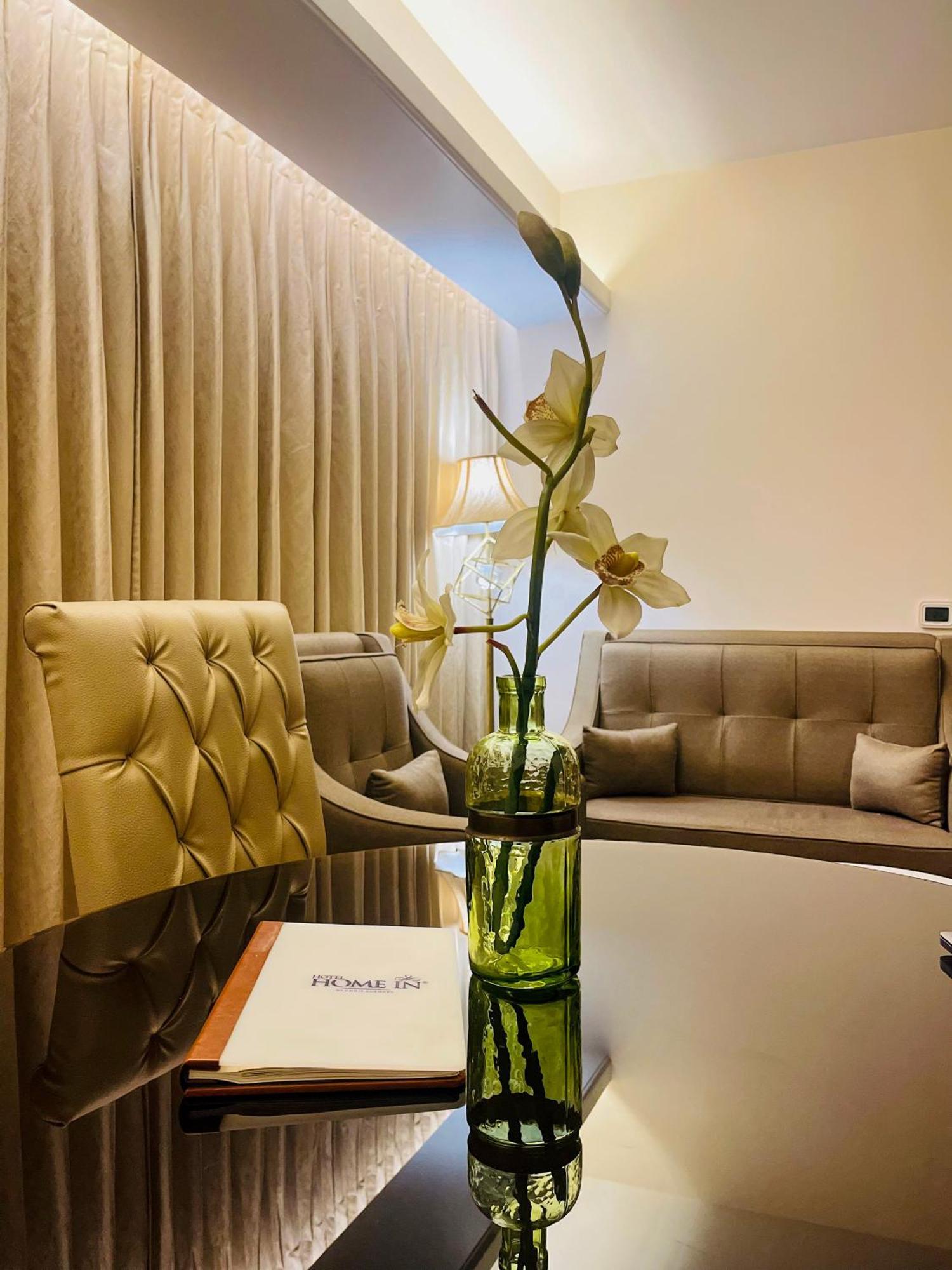 Hotel Home In By Amrik Sukhdev Sonipat Εξωτερικό φωτογραφία